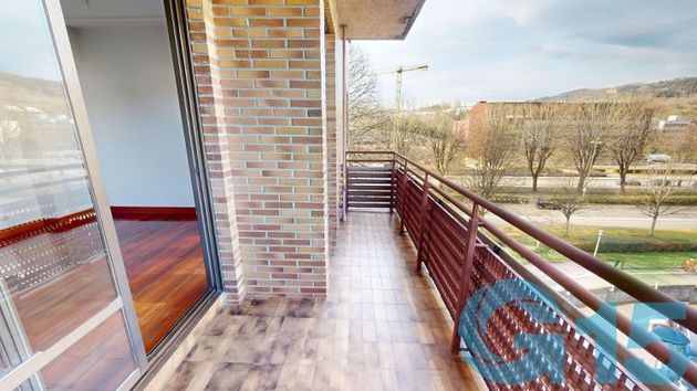 Foto 2 de Pis en venda a Ibaeta de 3 habitacions amb terrassa i balcó
