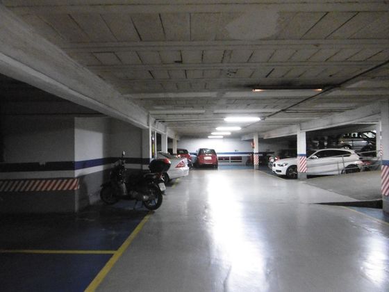 Foto 2 de Venta de garaje en Sarrià de 8 m²