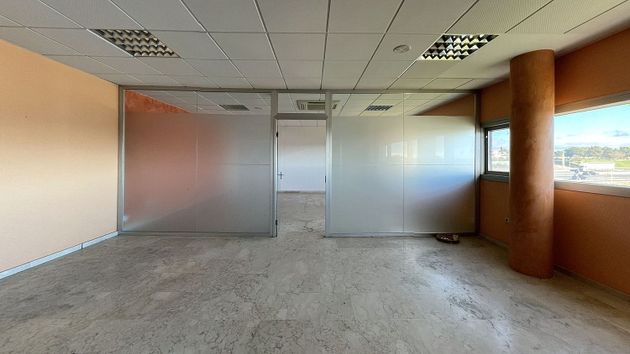 Foto 2 de Oficina en venda a calle Republica Argentina Domo Center amb garatge i ascensor