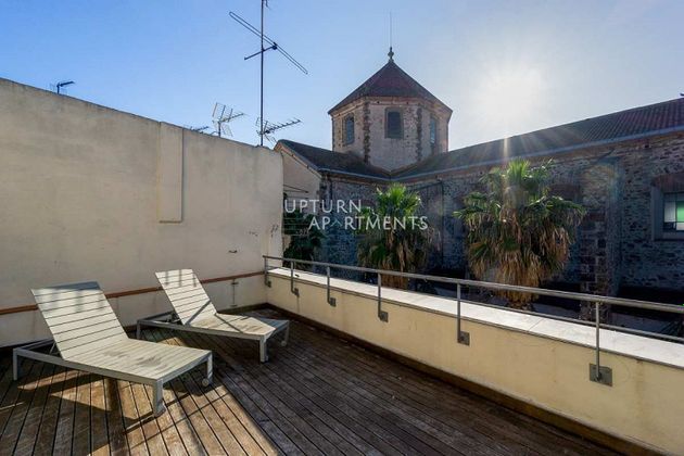 Foto 1 de Pis en lloguer a El Raval de 2 habitacions amb terrassa i mobles