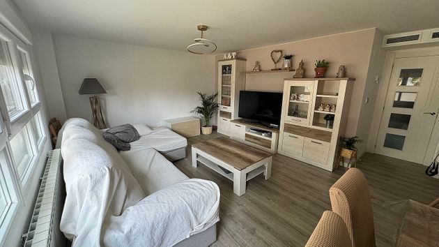 Foto 2 de Dúplex en venda a La Almozara de 3 habitacions amb garatge i aire acondicionat