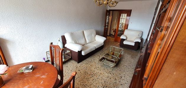 Foto 2 de Pis en venda a San Pablo de 3 habitacions amb terrassa i calefacció