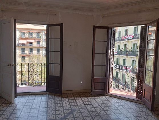 Foto 2 de Pis en venda a La Nova Esquerra de l'Eixample de 5 habitacions amb balcó i ascensor