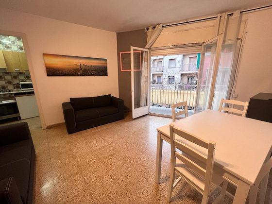 Foto 2 de Venta de piso en El Carmel de 3 habitaciones con terraza y balcón