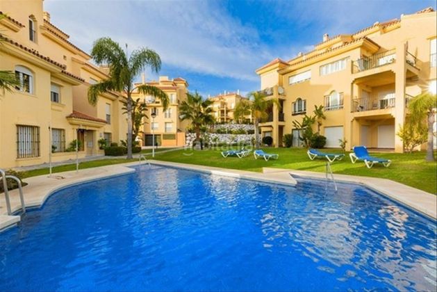Foto 2 de Alquiler de piso en calle Urbanizanizacion Atalayas de Riviera de 2 habitaciones con terraza y piscina