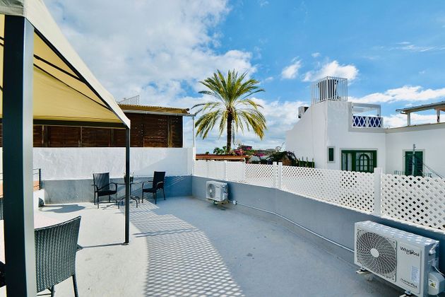 Foto 2 de Pis en venda a calle La Corriente de 2 habitacions amb terrassa i aire acondicionat