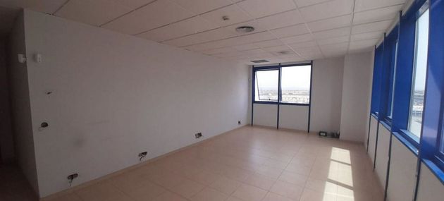 Foto 2 de Oficina en venda a San Jerónimo - La Bachillera de 53 m²