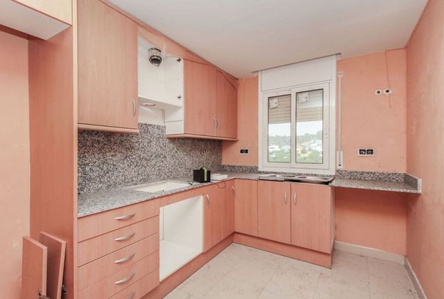Foto 2 de Casa en venda a Les Brises de Calafell - Segur de Dalt de 4 habitacions amb garatge