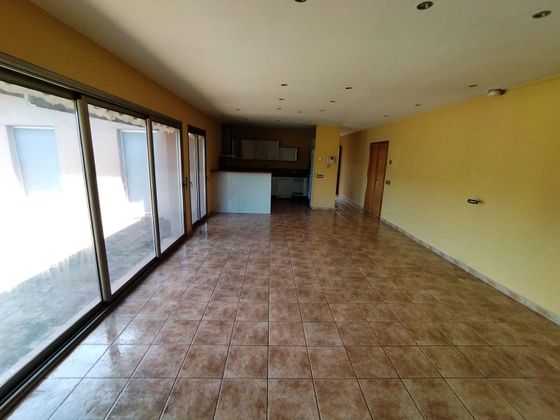 Foto 2 de Casa en venda a Mas Pere-Río de Oro de 4 habitacions amb piscina i garatge