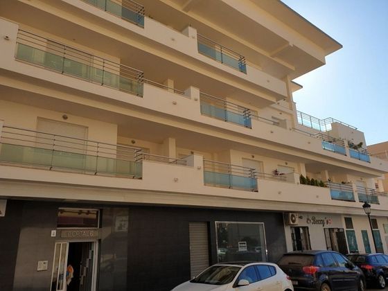 Foto 1 de Piso en venta en San Luis de Sabinillas de 2 habitaciones con garaje y ascensor