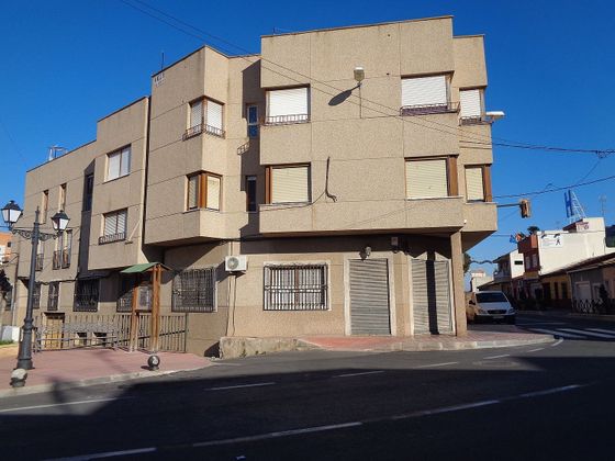 Foto 1 de Pis en venda a Orihuela ciudad de 4 habitacions amb ascensor