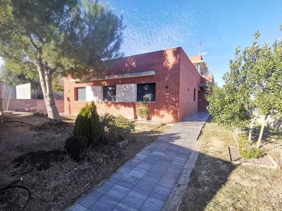 Foto 1 de Casa en venda a Vilobí del Penedès de 5 habitacions amb garatge i aire acondicionat