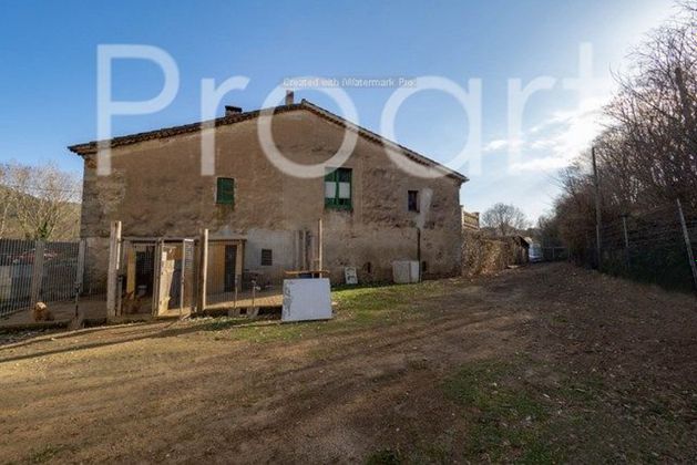 Foto 1 de Casa rural en venda a Sant Celoni de 7 habitacions amb garatge