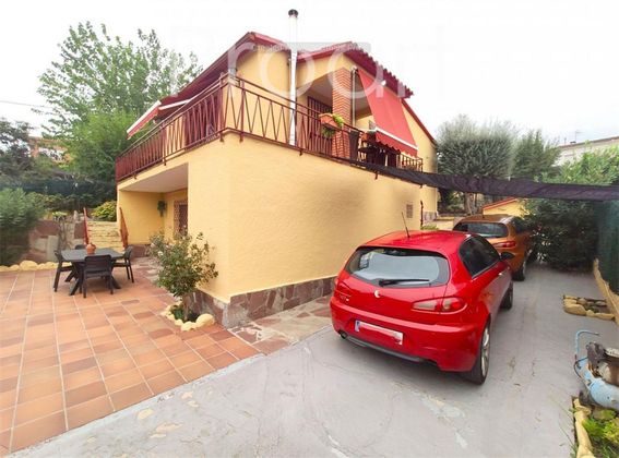 Foto 1 de Venta de chalet en Lliçà d´Amunt de 4 habitaciones con terraza y piscina