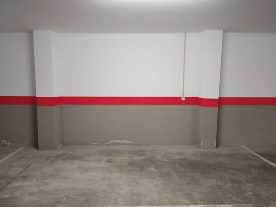 Foto 2 de Garaje en venta en Can Roca-Muntanyeta de 11 m²
