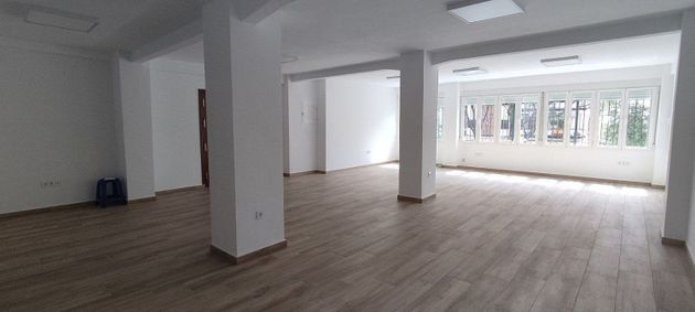 Foto 2 de Alquiler de oficina en El Plantinar - Felipe II - Tiro de Línea de 103 m²