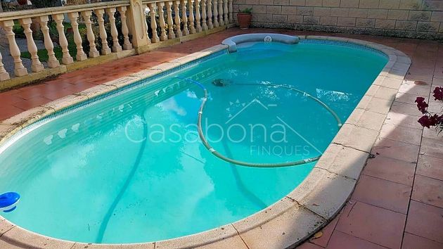 Foto 2 de Casa en venta en Santa Coloma de Farners de 4 habitaciones con terraza y piscina