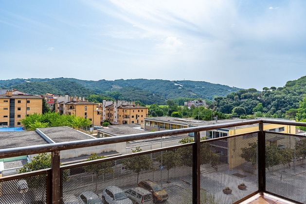 Foto 2 de Pis en venda a Sant Cebrià de Vallalta de 3 habitacions amb terrassa i garatge