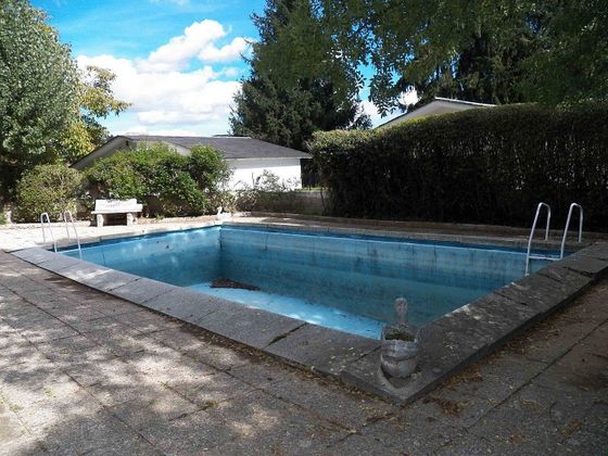 Foto 2 de Chalet en venta en Miraflores de la Sierra de 4 habitaciones con terraza y piscina