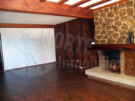 Foto 2 de Pis en venda a Miraflores de la Sierra de 5 habitacions amb terrassa i garatge