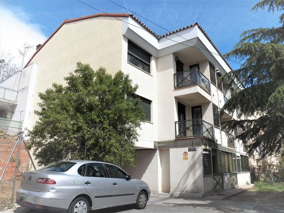 Foto 1 de Piso en venta en Miraflores de la Sierra de 3 habitaciones con terraza y garaje