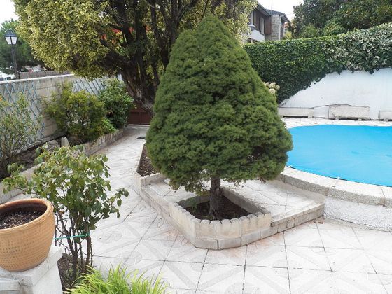 Foto 2 de Casa en venta en Miraflores de la Sierra de 3 habitaciones con piscina y calefacción