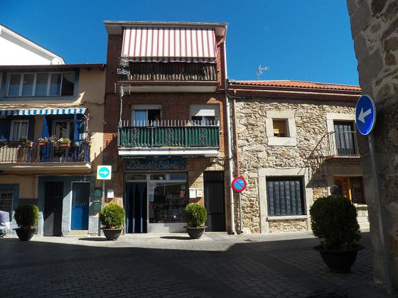 Foto 1 de Pis en venda a Miraflores de la Sierra de 2 habitacions amb terrassa i balcó