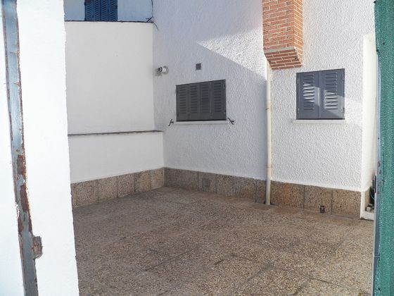 Foto 2 de Casa adossada en venda a Miraflores de la Sierra de 3 habitacions amb terrassa i garatge