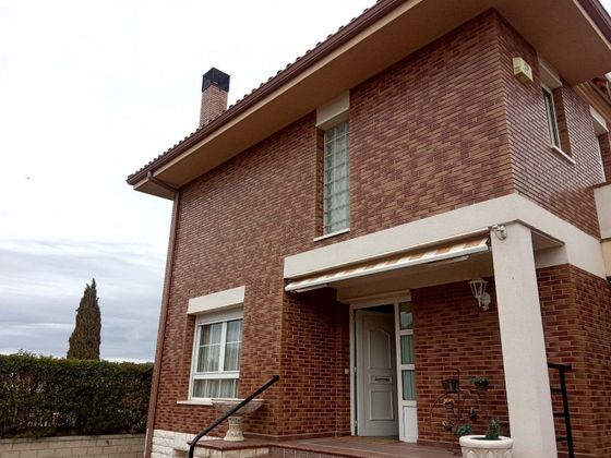 Foto 2 de Casa en venda a Calatayud de 3 habitacions amb terrassa i piscina