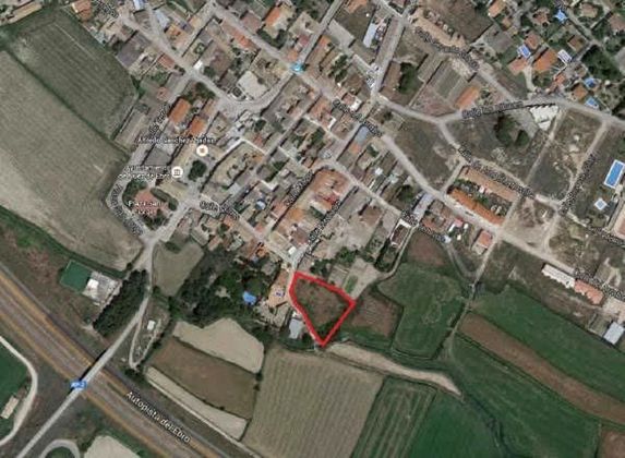 Foto 2 de Venta de terreno en Nuez de Ebro de 1749 m²