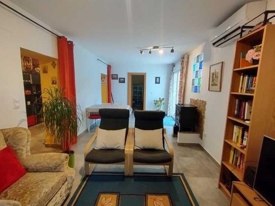 Foto 2 de Chalet en venta en Luceni de 2 habitaciones con jardín y aire acondicionado