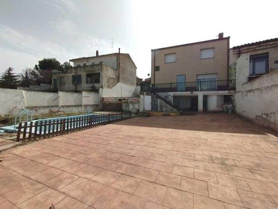 Foto 1 de Xalet en venda a Aguarón de 5 habitacions amb terrassa i piscina