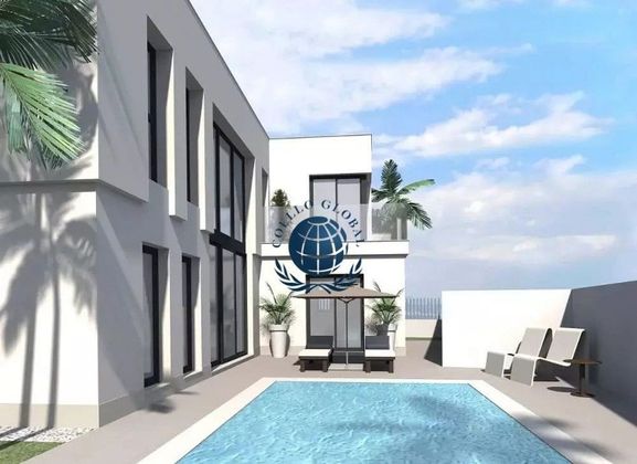 Foto 1 de Xalet en venda a Nueva Torrevieja - Aguas Nuevas de 5 habitacions amb terrassa i piscina