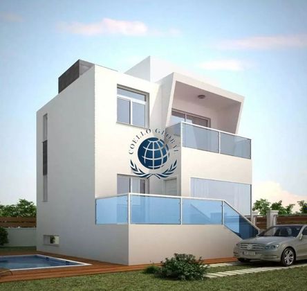 Foto 1 de Casa adosada en venta en Playa Honda - Playa Paraíso de 4 habitaciones con terraza y garaje