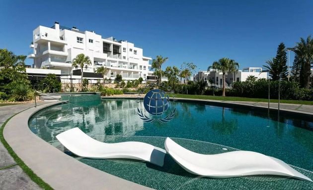 Foto 1 de Pis en venda a Playa Flamenca - Punta Prima de 3 habitacions amb terrassa i piscina