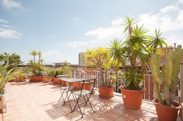 Foto 1 de Àtic en venda a calle De Roger de Flor de 5 habitacions amb terrassa i aire acondicionat