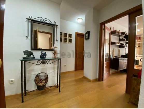 Foto 1 de Pis en venda a calle De María Santos Colmenar de 2 habitacions amb terrassa i garatge