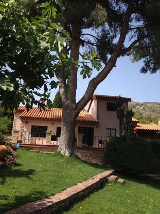 Foto 2 de Venta de chalet en Montornés - Las Palmas - El Refugio de 5 habitaciones con terraza y piscina
