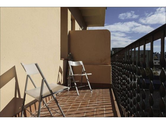 Foto 1 de Pis en venda a calle De Pamplona de 3 habitacions amb balcó i aire acondicionat