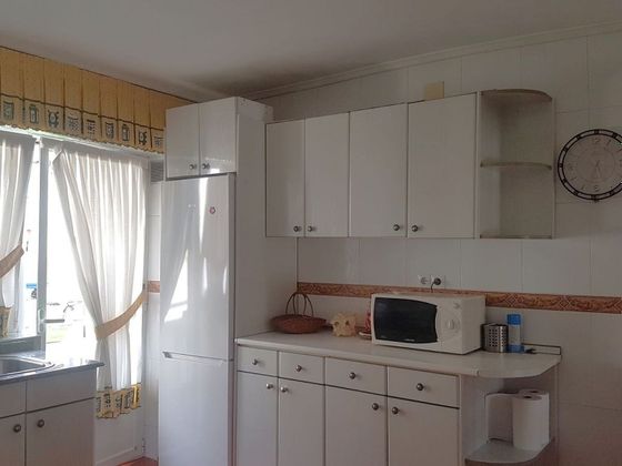 Foto 2 de Pis en venda a Ortuella de 3 habitacions amb balcó i calefacció