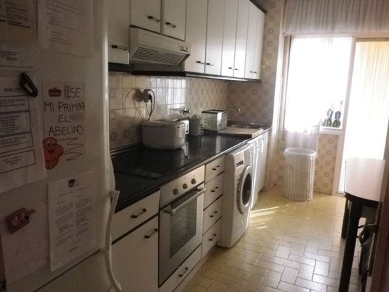 Foto 2 de Venta de piso en Abanto y Ciérvana-Abanto Zierbena de 3 habitaciones con balcón