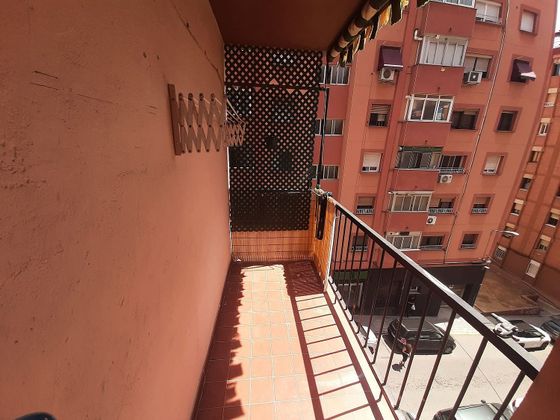 Foto 1 de Pis en venda a Artigas - Llefià de 3 habitacions amb balcó i ascensor