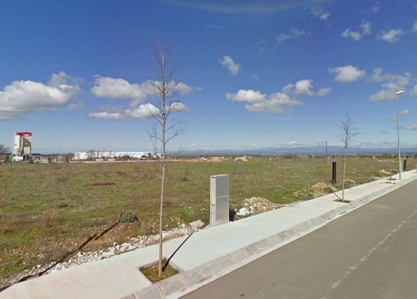 Foto 1 de Venta de terreno en avenida D'osona de 1700 m²
