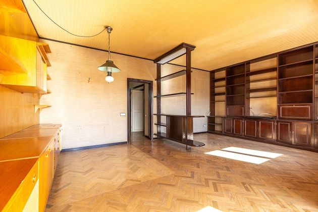 Foto 1 de Venta de piso en Les Corts de 2 habitaciones con aire acondicionado y calefacción