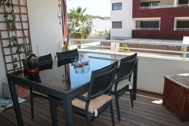 Foto 2 de Dúplex en venda a calle De Josep Vicenç Foix de 2 habitacions amb terrassa i piscina