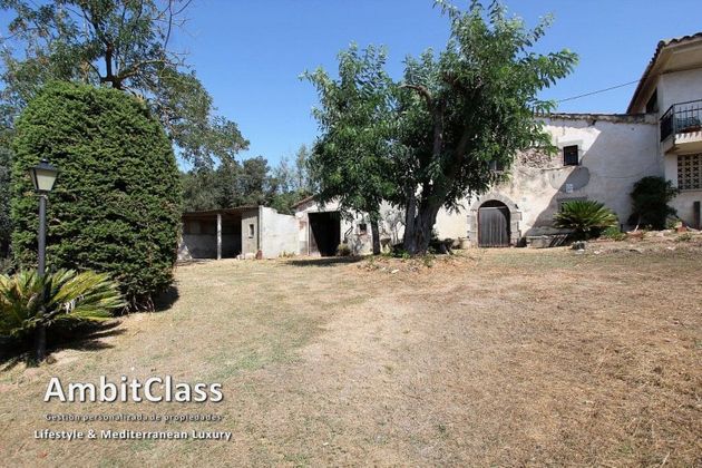 Foto 2 de Casa rural en venda a Sant Pere de Vilamajor de 9 habitacions amb terrassa i jardí