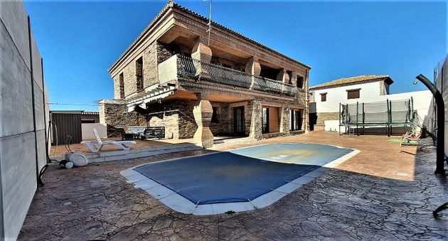 Foto 2 de Chalet en venta en Ronda de 5 habitaciones con terraza y piscina
