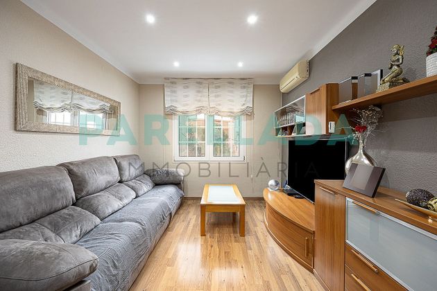 Foto 2 de Piso en venta en Montgat de 3 habitaciones con balcón y aire acondicionado