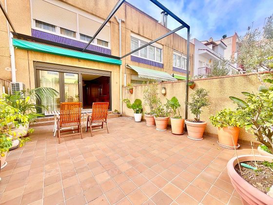 Foto 1 de Pis en venda a Centre - Badalona de 4 habitacions amb terrassa i balcó