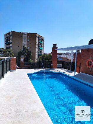 Foto 1 de Piso en venta en El Porvenir de 5 habitaciones con terraza y piscina